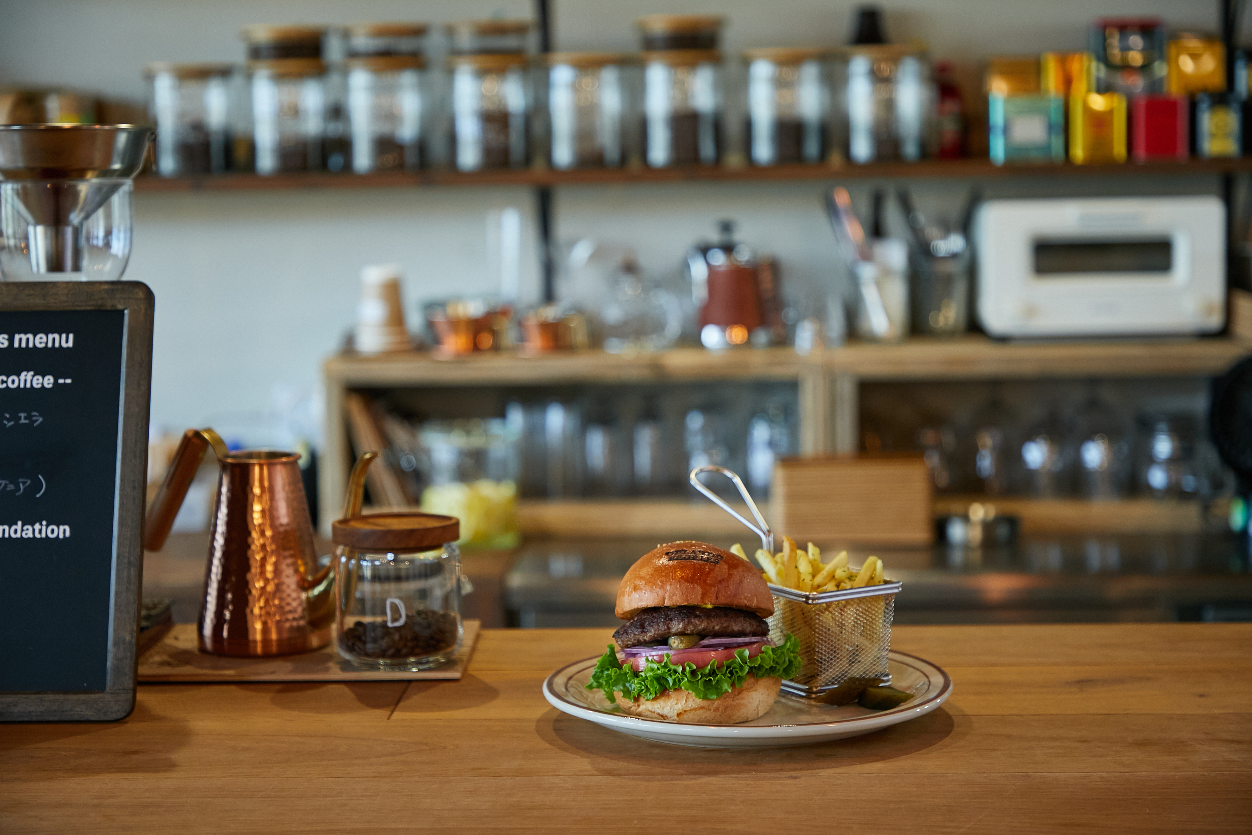 愛知・一宮】木曽川畔にオープン！『ORLANDO PEOPLES』で本格コーヒー