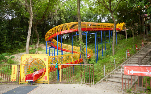 夏休み0円スポット-まるでテーマパーク！知多半島の大型公園に57もの遊具！