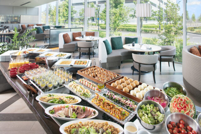 ビュッフェCafé and Restaurant main-9-640x427.jpg