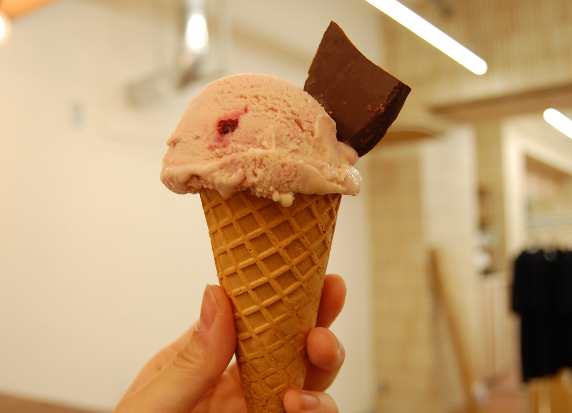 矢場町の隠れ家カフェ-名古屋ではここだけ！神奈川の人気アイス