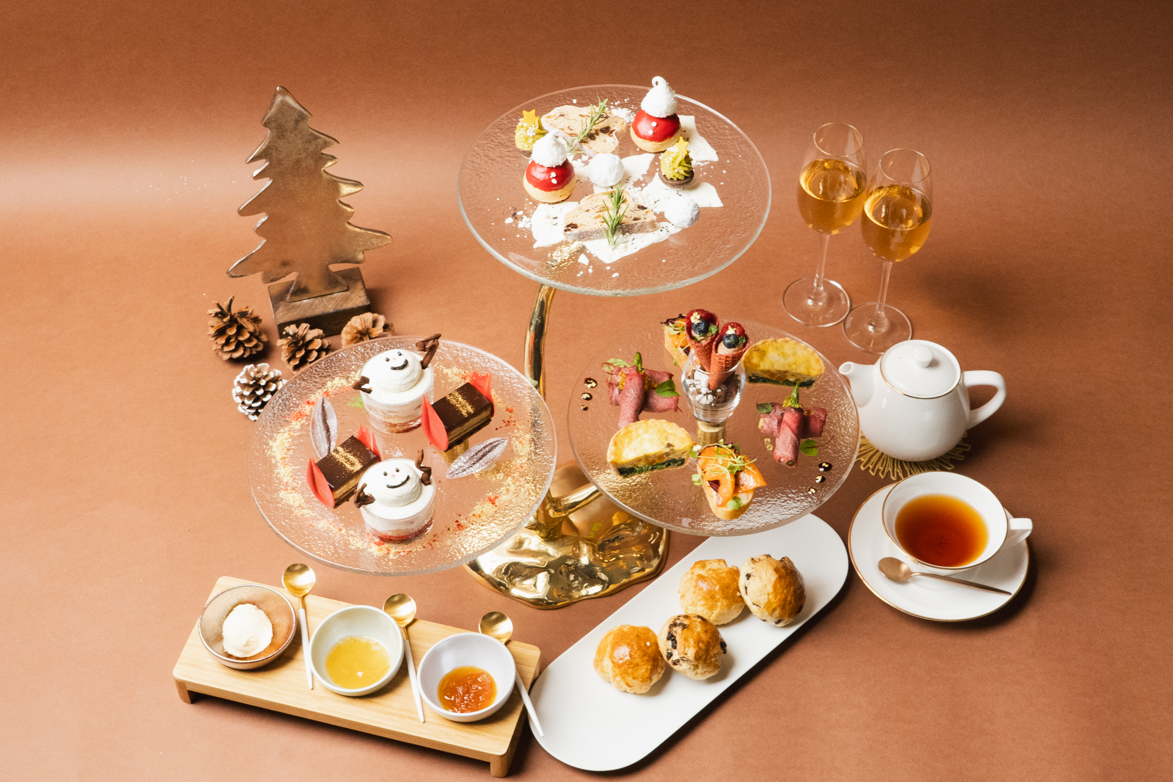 栄のラグジュアリーホテル「TIAD」初のクリスマス！ご褒美アフタヌーン