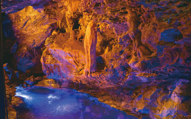 東海地方最大級の鍾乳洞！浜松『竜ヶ岩洞』2億5千万年前の地底探検へ出かけよう