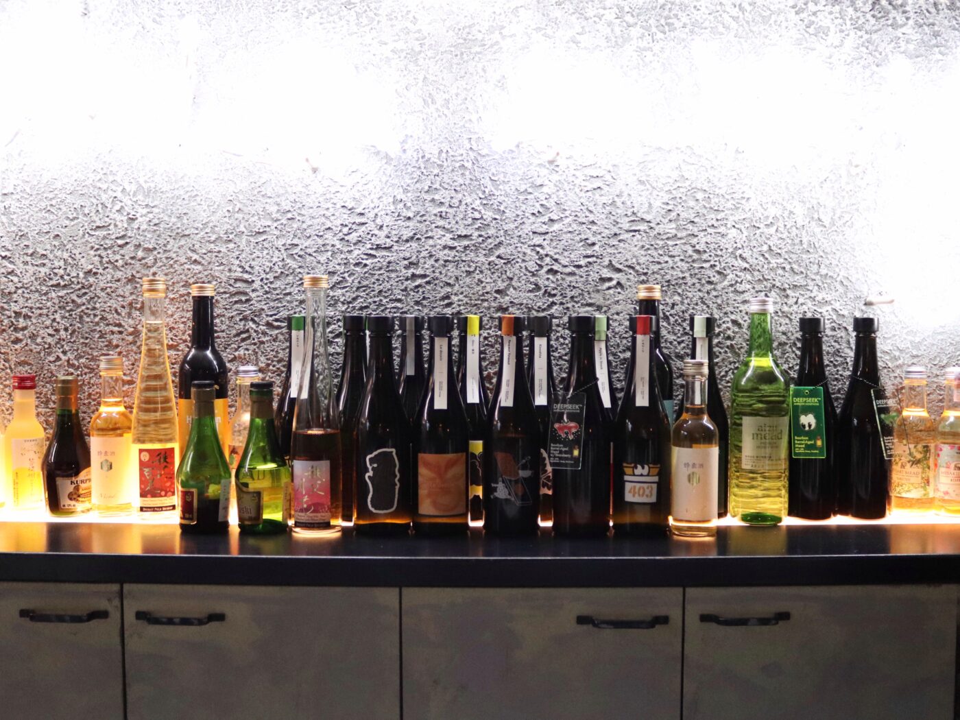 星ヶ丘『sodaup nagoya』にミニクレープと話題の蜂蜜酒ミードバーが誕生！ NAGOYA.（ナゴヤドット）