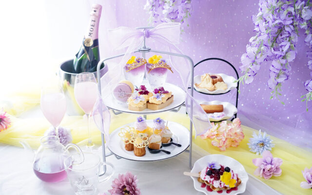 「DRESSY CAFE」の期間限定フェアで、魔法にかけられたような非日常体験を
