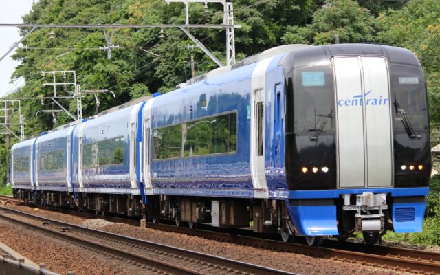 名鉄百貨店最後の初売りはブルーミュースカイの貸切列車など超プレミアムな福袋