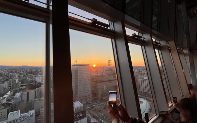 名古屋のカウントダウンライトアップ最新情報！栄が光に包まれる年越しMIRAI TOWER