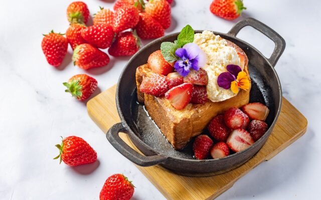 いちご好き必見！25万食突破の飲めるフレンチトーストに名古屋限定×紅ほっぺが登場