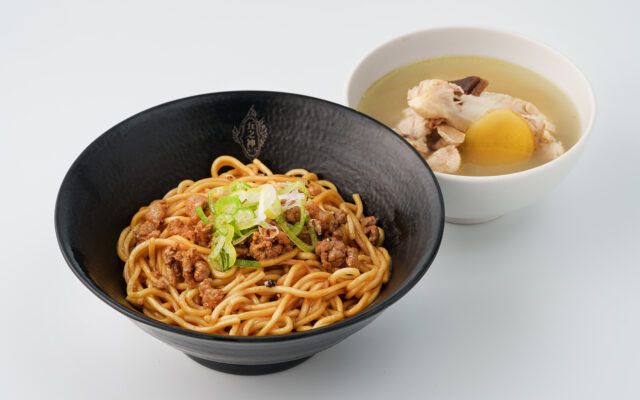 電車を降りたらすぐ台湾夜市！JR名古屋駅1番線企画に行列必至の麺屋台が限定出店