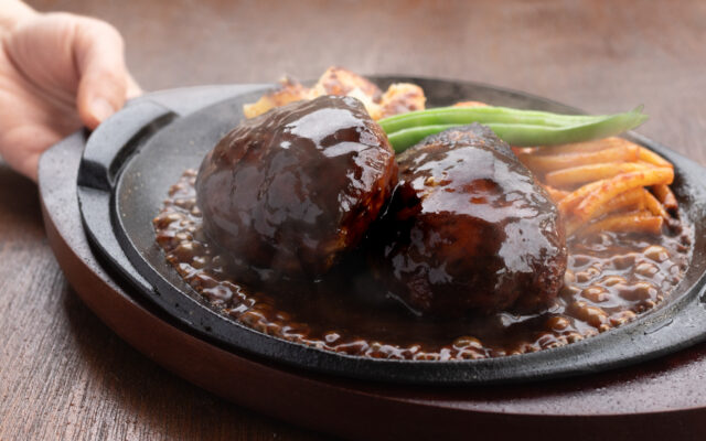 デミグラスも料理もケーキも全部一から手作り！岡崎の新店[洋食とケーキ グラメル]