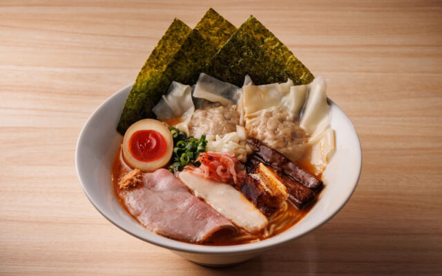 [NEWメイチカ②]300匹の甘エビから旨みを凝縮！海老が主役の豚骨ラーメンとは？