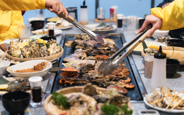 シーズン到来！知多半島の海辺の牡蠣小屋が1周年記念で10月限定お得なクーポン配布中
