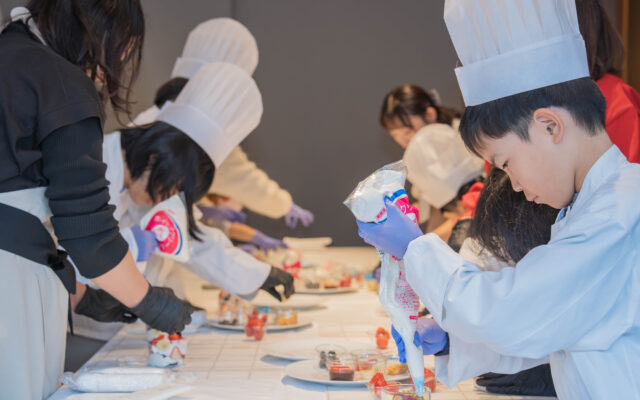 [11/24限定]栄のホテルで親子アフタヌーンティー！クレープ作りでパティシエ気分も